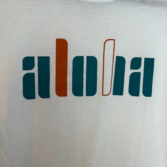 LinkSoul Aloha Short Sleeve Graphic Tee Cotton Blend Size Medium - Picture 2 of 6